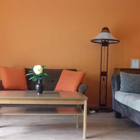 Sorompo Apartman 巴拉腾肯尼斯