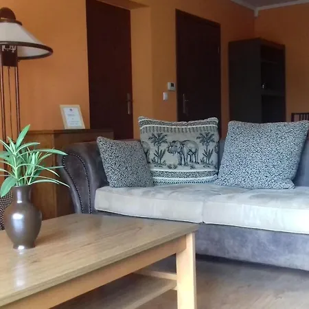 Sorompo Apartman 公寓 *